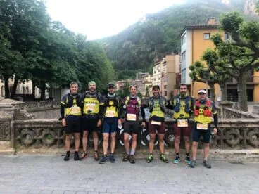 atletas del denia corre desplazados para competir
