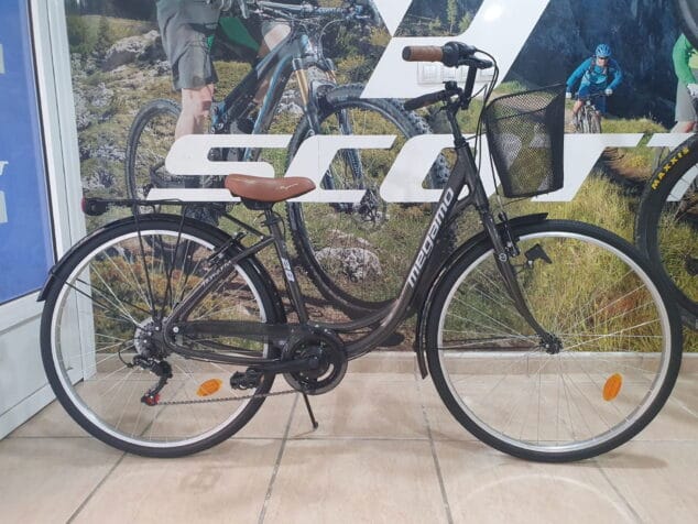 bicicleta cicles desnivell regal 7 carrera solidària raquel paya