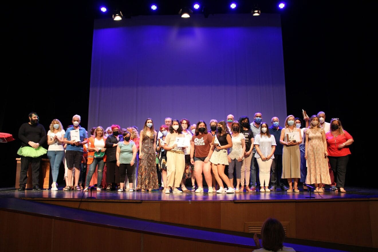Participantes y premiados de la Mostra de Teatre %22Ciutat de Dénia%22