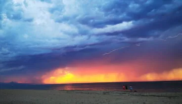 portada de la tormenta electrica sobre valencia