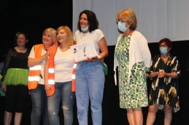 Premio a la obra %22Una nit al sambori%22