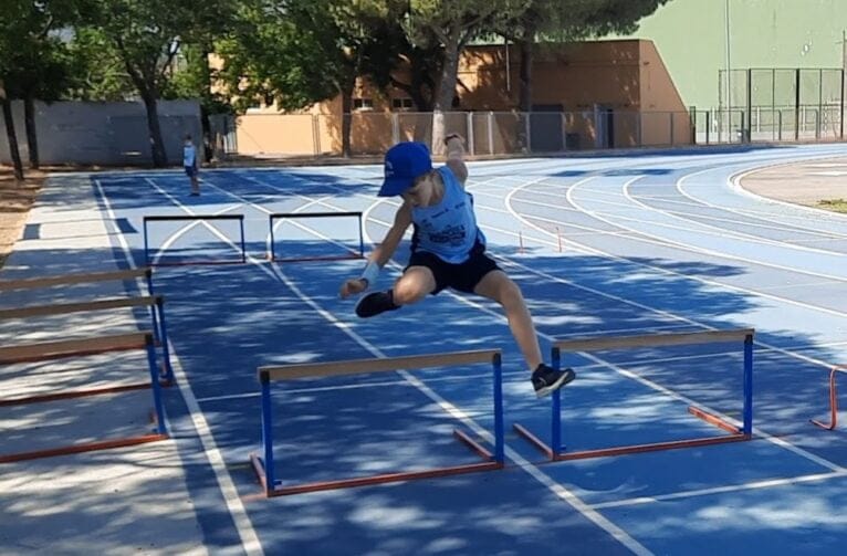 Alumno durante el Campus de Atletismo de Dénia