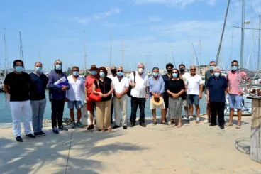 artistas de la tercera edicion de esculturas frente al mar