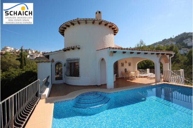 casa con piscina de stella inmobiliaria