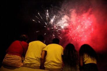 Castillo de fuegos artificiales 2021 01