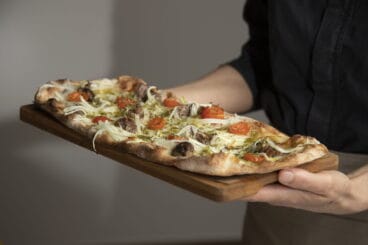 Comer pizza en Denia – DOA