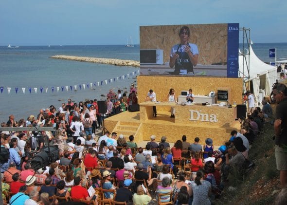 Turisme CV destinará 200.000 euros al Ayuntamiento de Dénia para impulsar el plan de promoción de la gastronomía 1 Imagen: En una edición del DNA Dénia