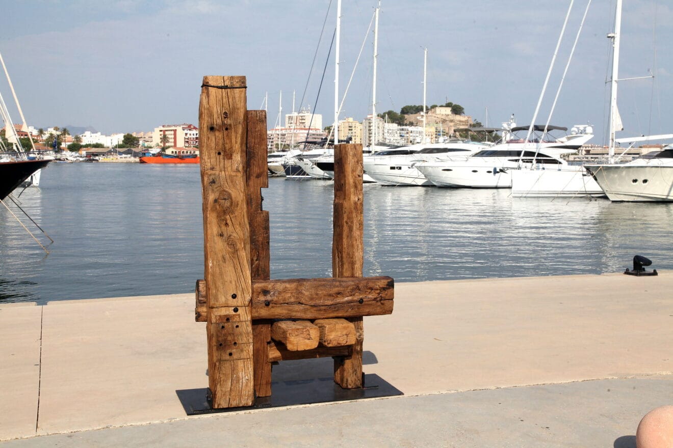 Esculturas frente al Mar en Marina de Dénia