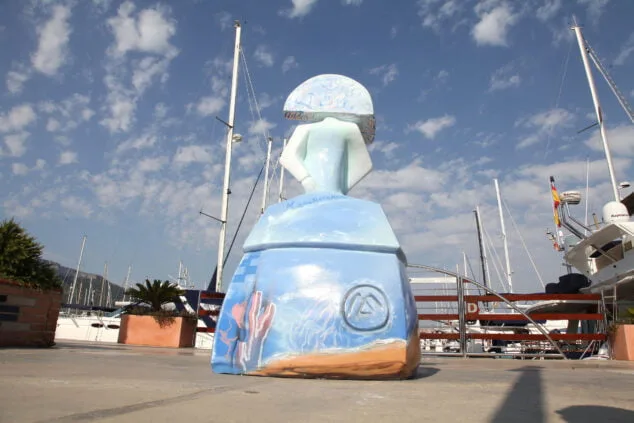 Marina de Dénia presenta la 3ª edición de 'Esculturas frente al mar' 16 esculturas frente al mar en marina de denia 15