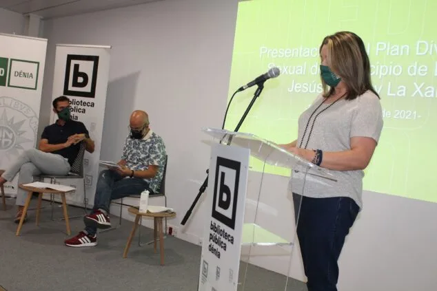Imagen: Presentación del Plan de la diversidad sexual en Dénia