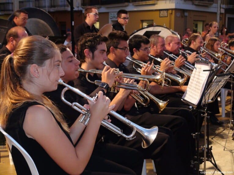 Sección de viento de la banda de Dénia
