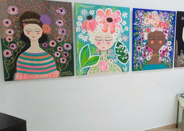 Marita A. Guardia vuelve a Dénia con su obra más colorida 4 exposicion en sala champagnat