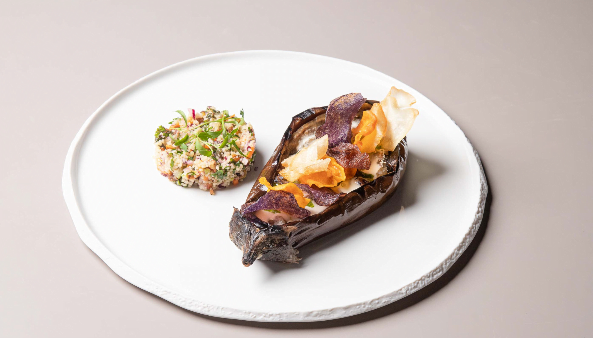 Filete de berenejnas con couscous – Restaurante Nomada