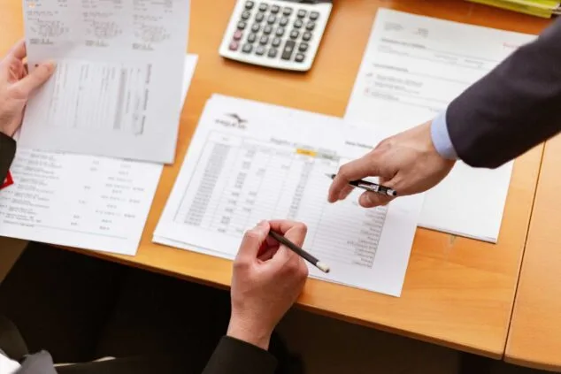 Gestiona tus seguros, obtén tus certificados o tramita tus licencias rápida y cómodamente en Gestoría Puig Cañamás 2 gestion de seguros en denia gestoria puig canamas