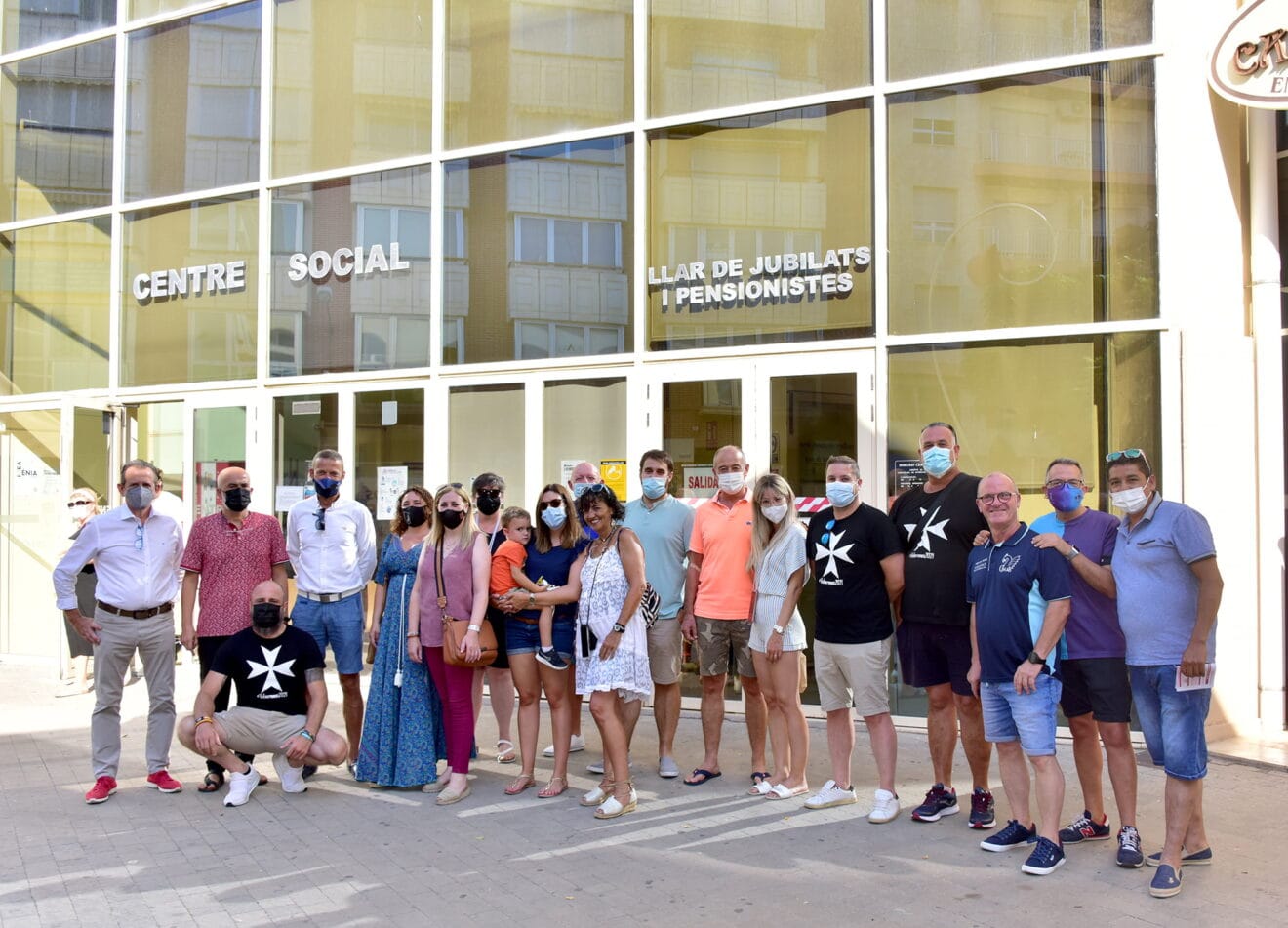 Representantes de la FEMMICC durante la donación de sangre