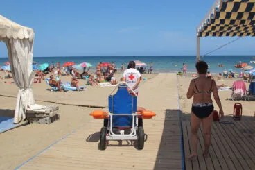 Servicio de baño adaptado en Punta del Raset