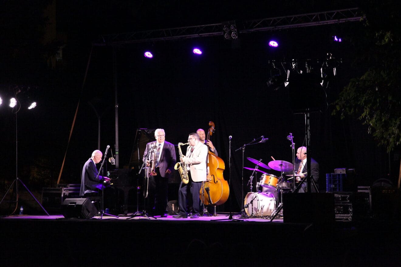 The International Classic Jazz All Stars 11