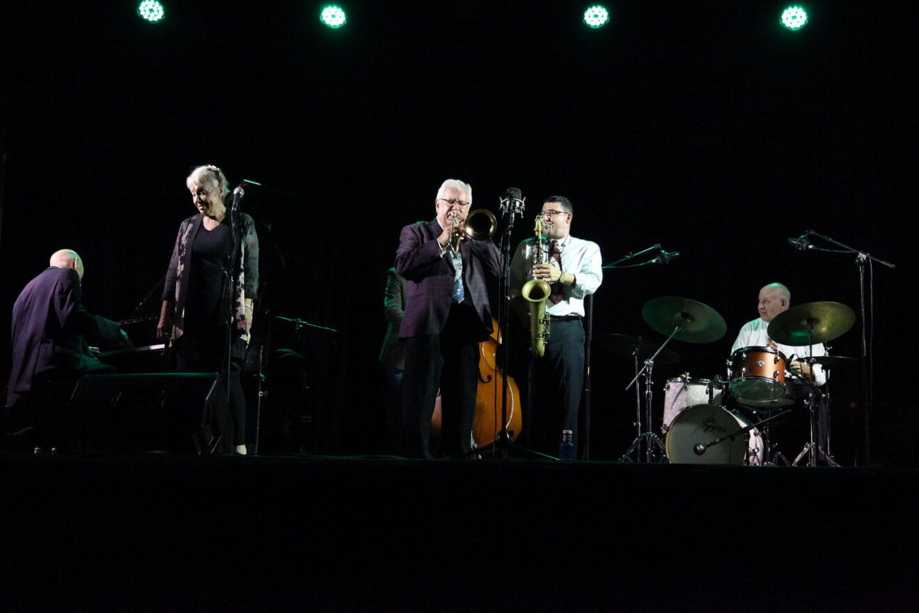The International Classic Jazz All Stars 12