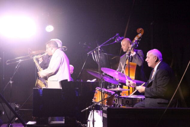 La maravillosa voz de Rebecca Kilgore triunfó junto a The Internacional Classic Jazz All Stars en el Festival de Jazz 18 the international classic jazz all stars 16