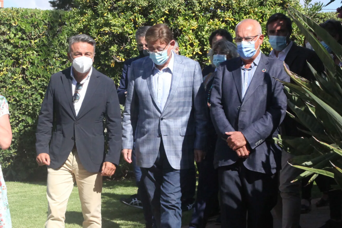 Ximo Puig con los alcaldes de Xàbia y Dénia