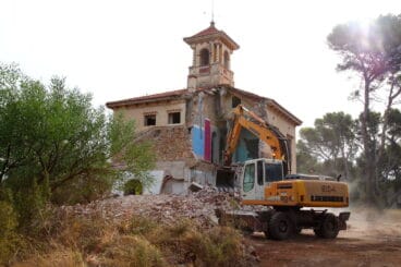 Demolición de la finca señorial de Les Rotes 05