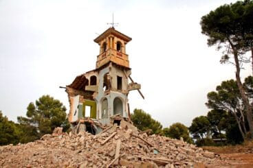 Demolición de la finca señorial de Les Rotes 19