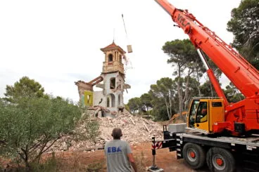 Trabajos de demolición en la finca
