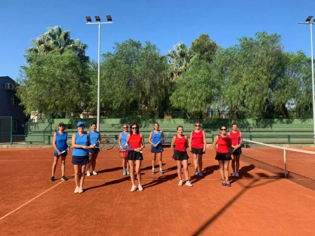 Pleno de victorias para los equipos del Club de Tenis Dénia 1 equipo femenino veteranas del ct denia