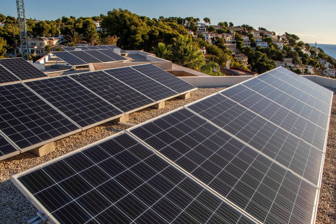 Instalacion de placas solares en Javea - SUN & PROJECTS