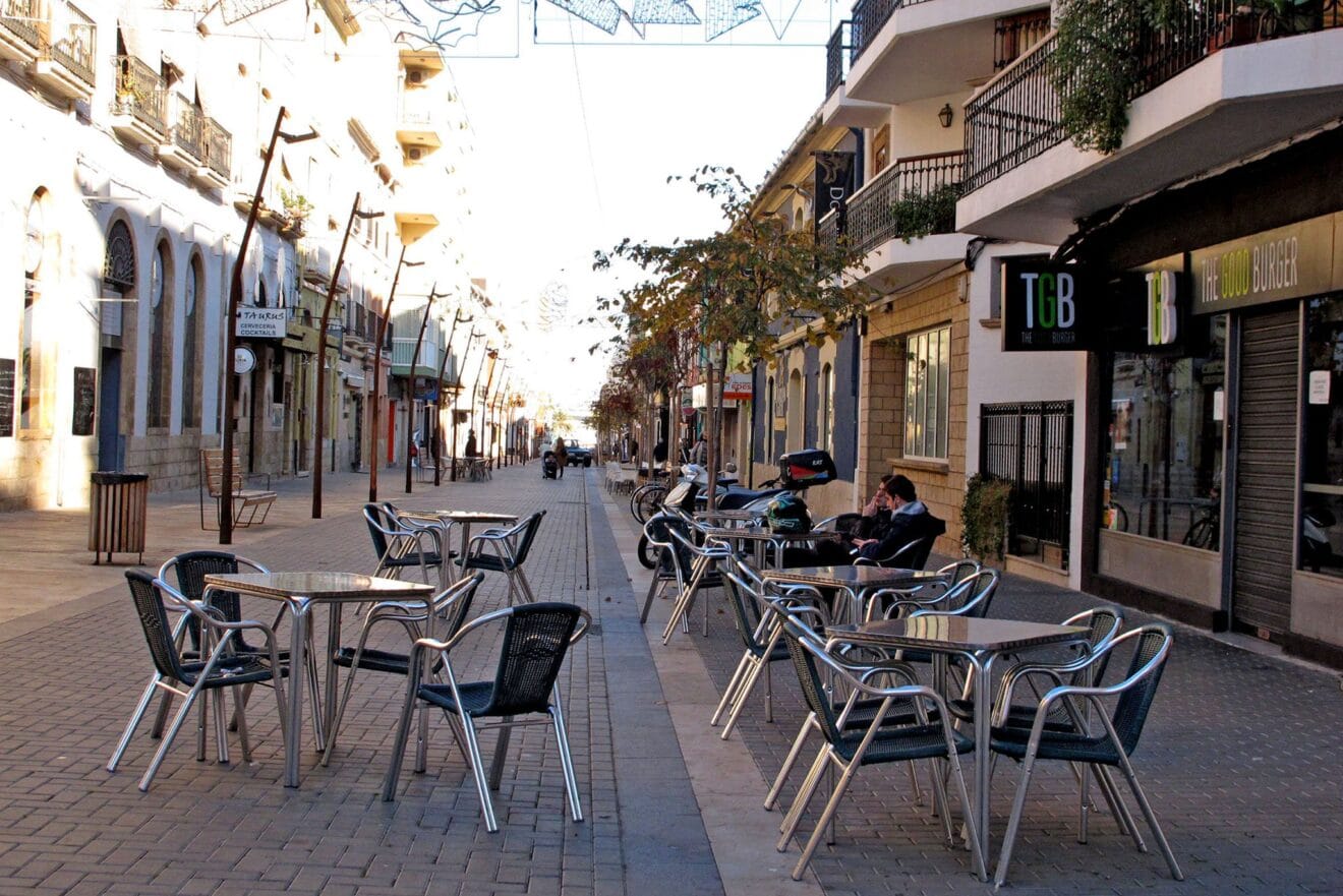 Principio de la calle La Mar