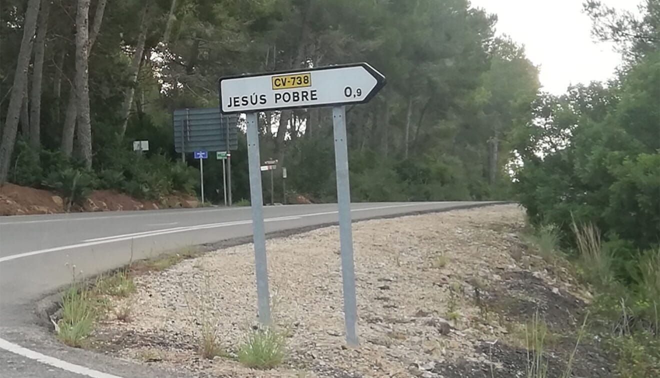 Acceso a Jesús Pobre