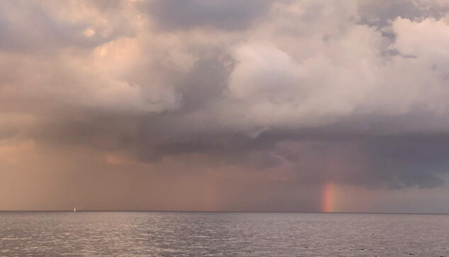 Bild: Basis eines Regenbogens über Dénia