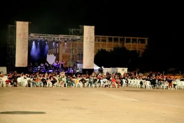 Castillo de fuegos del Nou d’Octubre 24