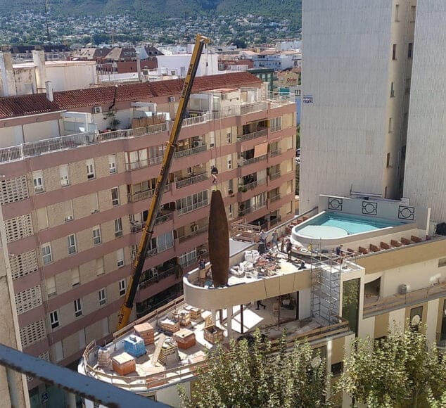 momento de la colocacion de la base del monumento