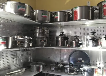Nuevas ollas y cacerolas en Coloma 2 Ferreteros