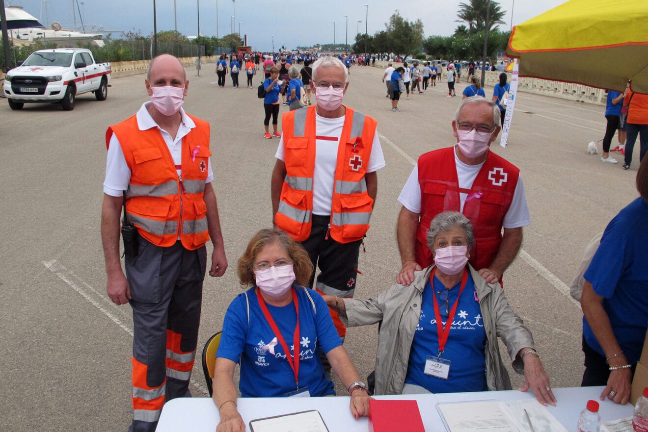 Tercera marcha solidaria de Amunt contra el càncer en Dénia 04