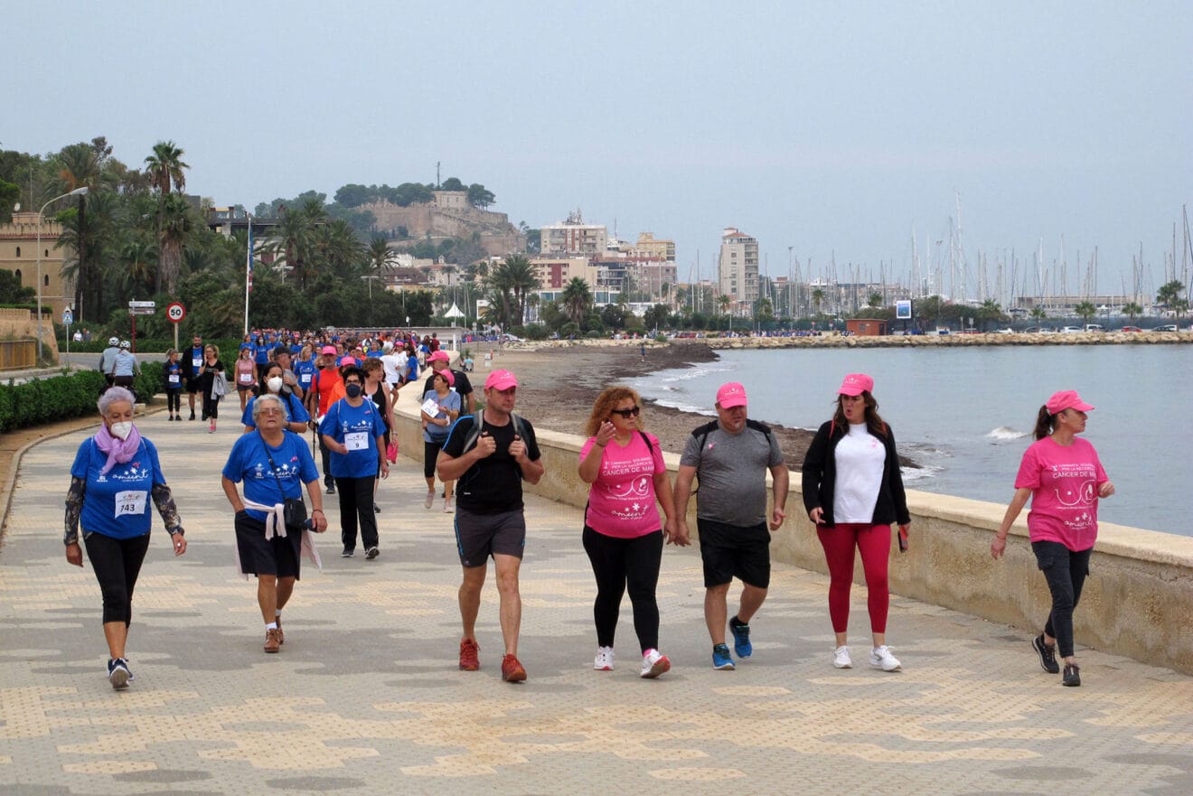 Tercera marcha solidaria de Amunt contra el càncer en Dénia 10