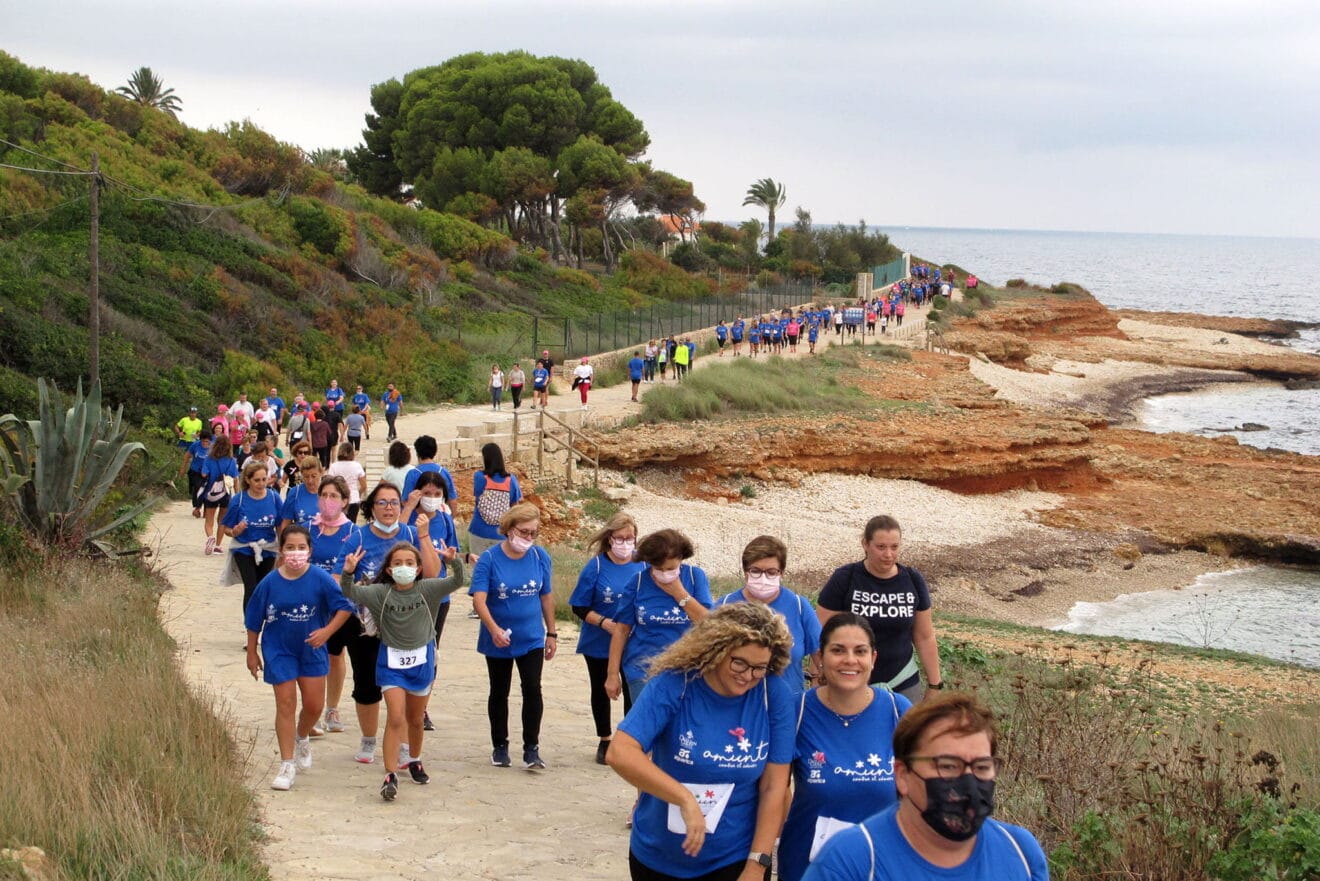 Tercera marcha solidaria de Amunt contra el càncer en Dénia 20