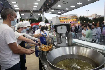 Trabajadores de una de las churrerías