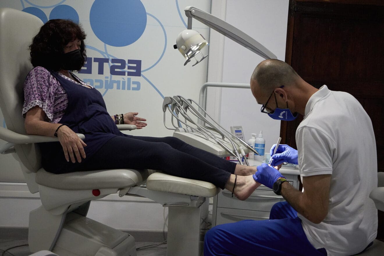 Trabajo profesional en Clínica Podológica Estévez