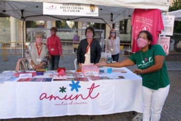 amunt contra el cancer en la fira de les associacions de 2020