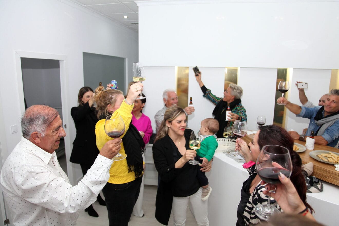 Celebración de la inauguración de la Clínica Phi en Jávea