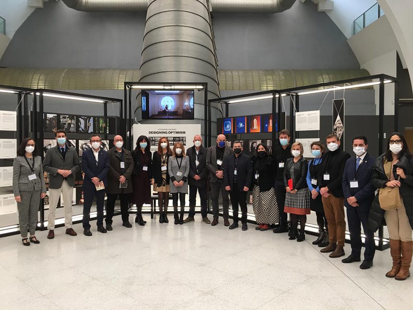 Foto de familia del Encuentro de Ciudades Creativas de España