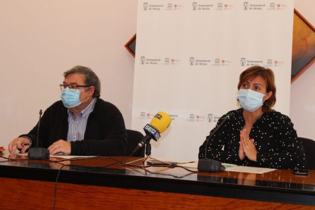 Imagen: Los concejales, Paco Roselló y Maria Jose Ripoll