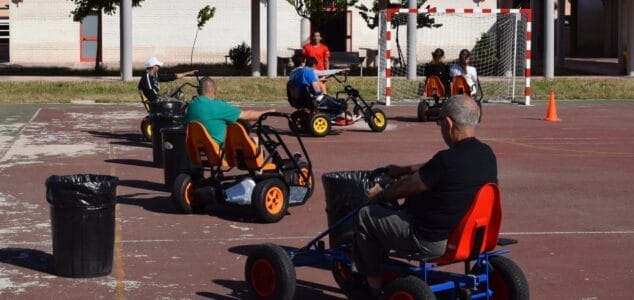 talleres de condenados al bordillo y el tapis denia