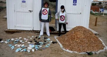 un millon de colillas y 88 mascarillas en la playa el raset denia