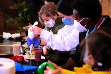 Actos del D*na Restaurant de la tarde del domingo 11