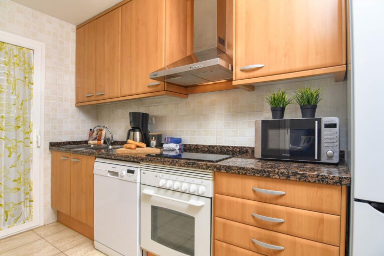 Apartamento con cocina equipada - Aguila Rent a Villa