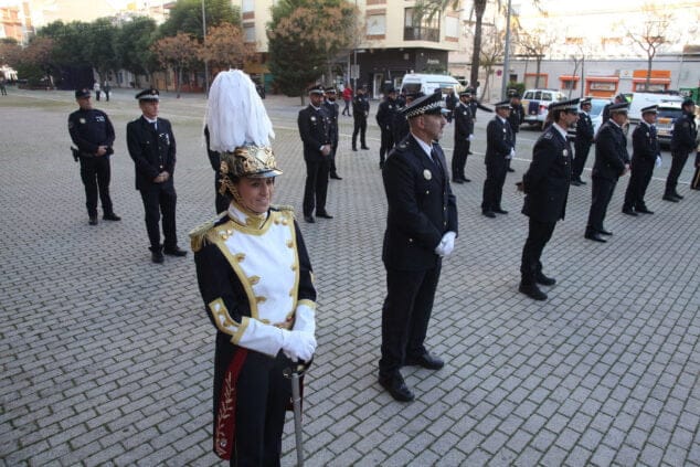 condecoraciones del dia de la policia local de denia 05