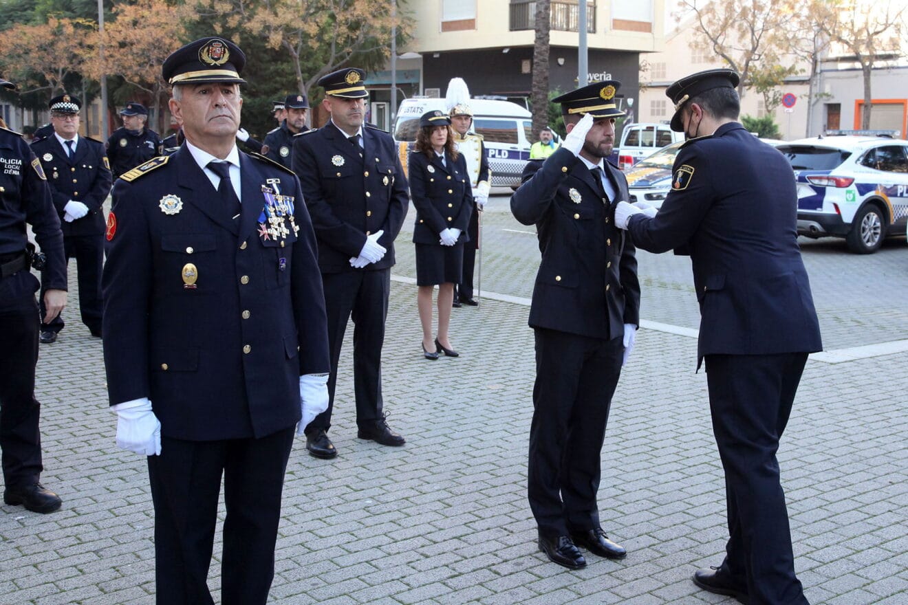 Condecoraciones del Día de la Policía Local de Dénia 08